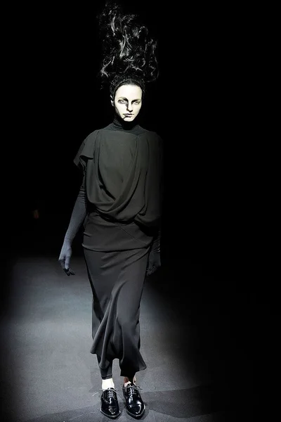 Look 26
